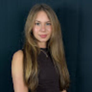 Meet your Posher, Aida